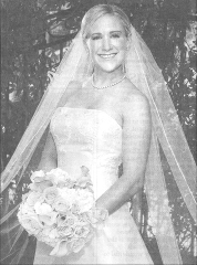 Jennifer Kathleen Dissen, bride of Luke Johnson, III