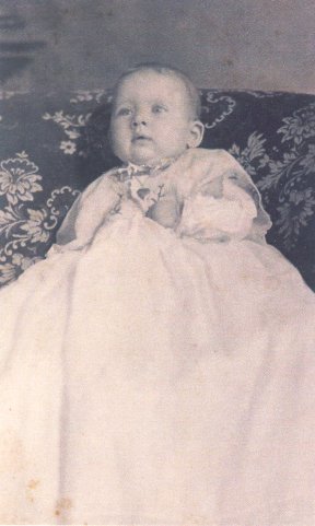 Neva Miriam Scruggs Ennis as a baby